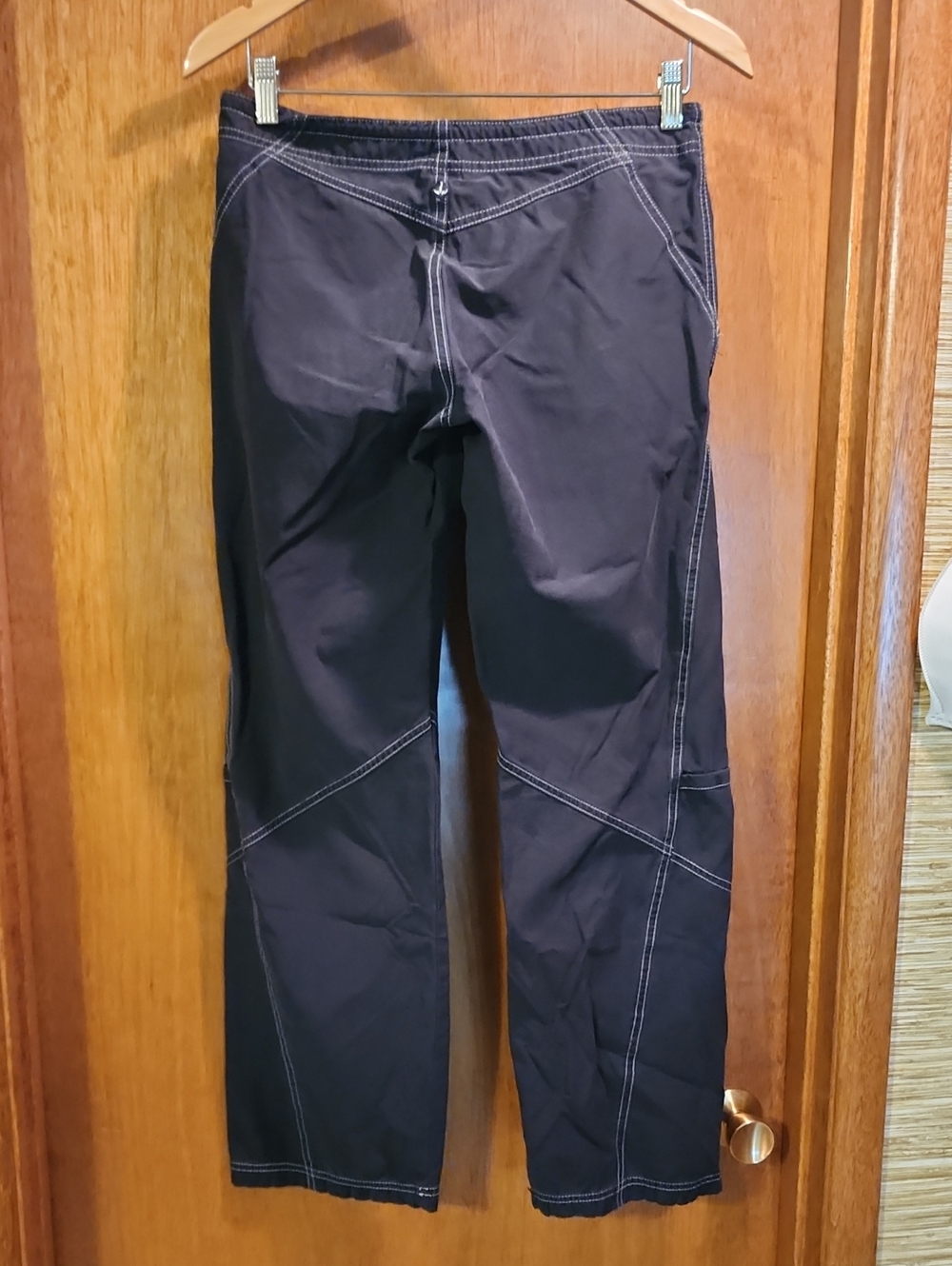 Prana Black Women's Cargo Pants - Picture 2 of 4